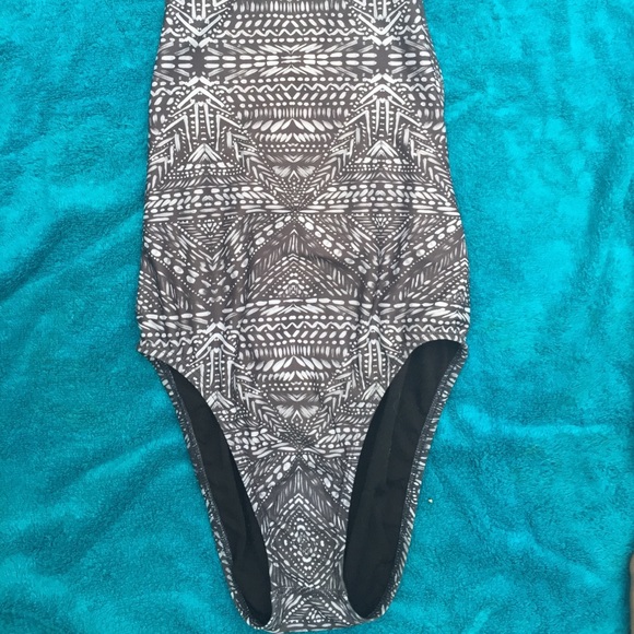 SOLD - Picture 2 of 5